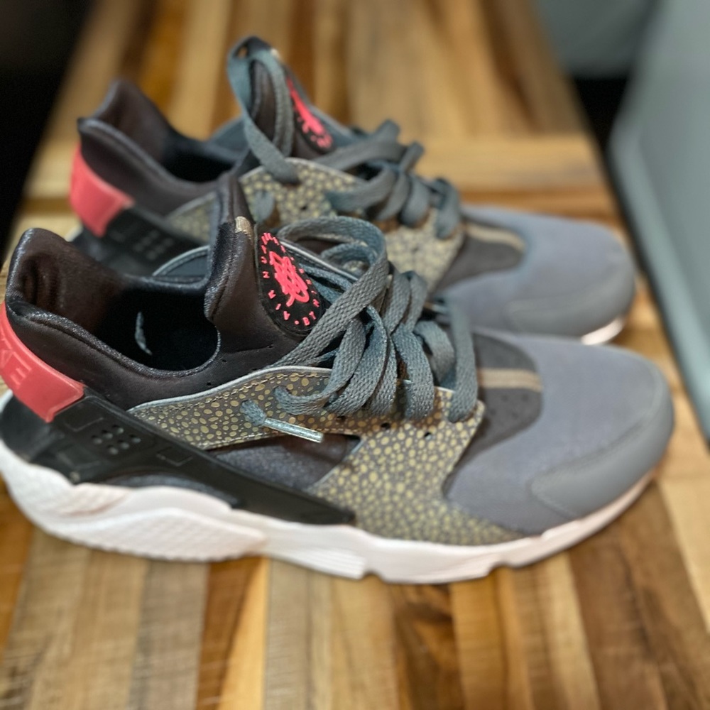 Nike huaraches